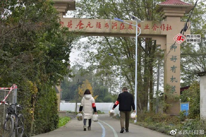 成都两中风险区降为低风险，涉郫都和成华两地