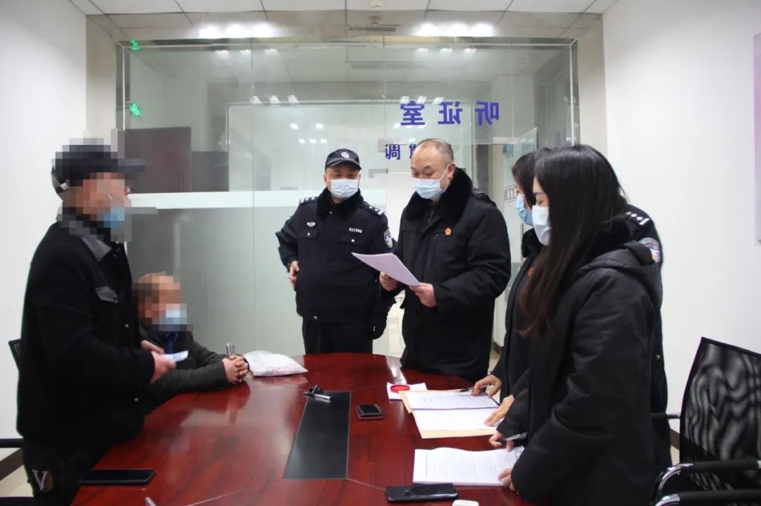 岳池法院：不给赡养费，拘！