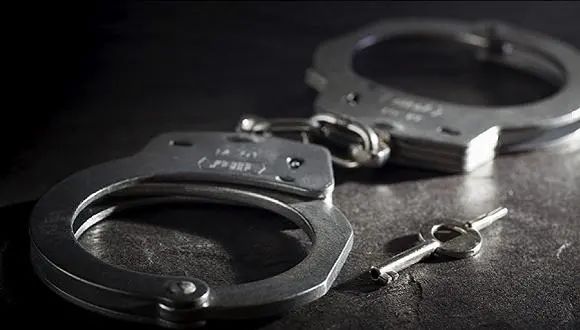 为挽留朋友继续玩，岳池男子报假警被拘留五日