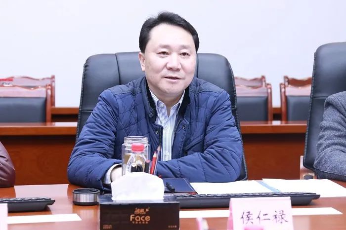 广安这落马国企老总竟是黑老大的保护伞！