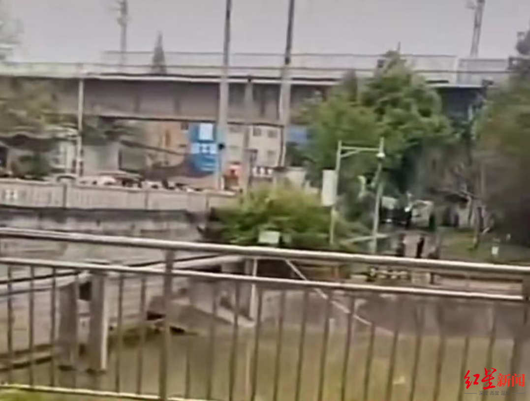 痛心！岳池一河中发现身亡婴儿：网传事发前其父母发生争吵，警方介入调查