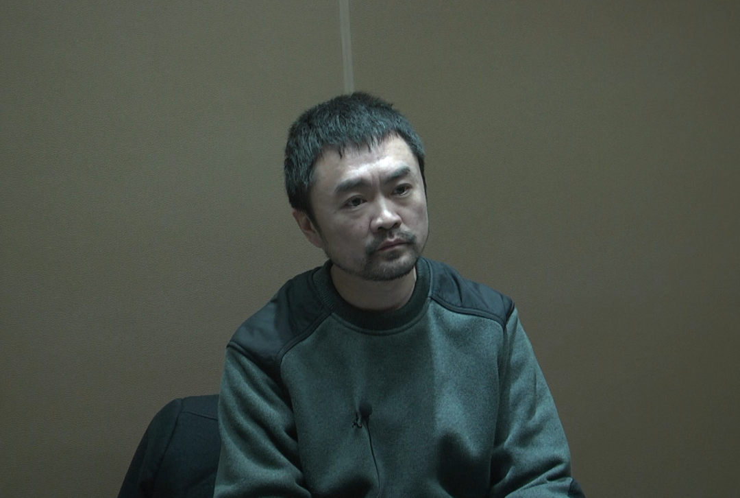 广安某警官的贪腐轨迹，靠巴结领导进步